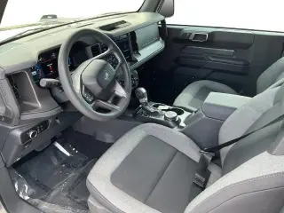 Ford Bronco 2025 4x4 Base 2 puertas SUV