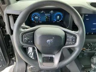 Ford Bronco 2025 4x4 Base 2 puertas SUV