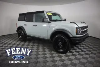 Ford Bronco 2022 4x4 Black Diamond 4dr SUV