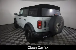 Ford Bronco 2022 4x4 Black Diamond 4dr SUV
