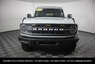 Ford Bronco 2022 4x4 Black Diamond 4dr SUV