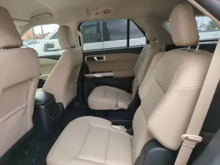Ford Explorer 2023 XLT SUV de 4 puertas