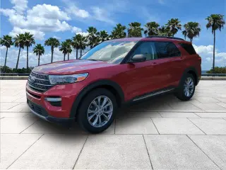 Ford Explorer 2023 XLT SUV de 4 puertas