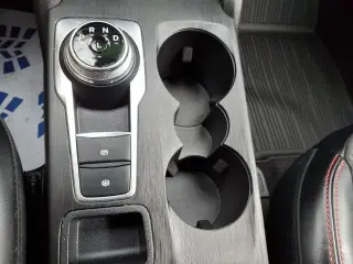Ford Escape 2023 SUV de 4 puertas AWD ST-Line