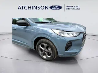 Ford Escape 2023 SUV de 4 puertas AWD ST-Line