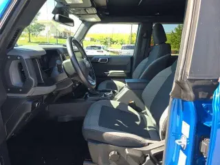Ford Bronco 2022 4x4 Big Bend SUV de 4 puertas