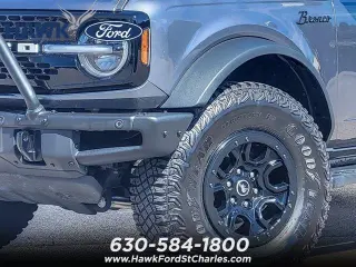 Ford Bronco 2023 4x4 Base Advanced SUV de 4 puertas