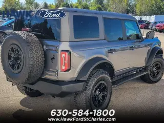 Ford Bronco 2023 4x4 Base Advanced SUV de 4 puertas