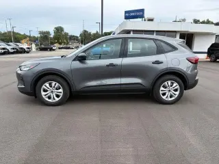 Ford Escape 2023 AWD Base 4dr SUV