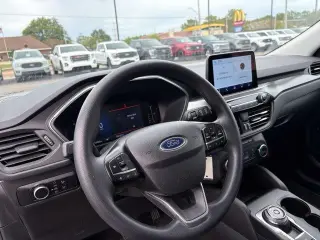 Ford Escape 2023 AWD Base 4dr SUV