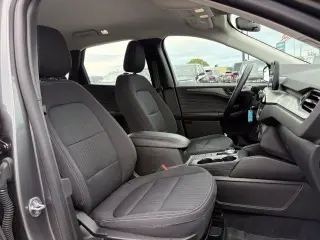 Ford Escape 2023 AWD Base 4dr SUV