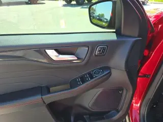 Ford Escape 2024 Tracción Integral (AWD) ST-Line Elite SUV de 4 puertas
