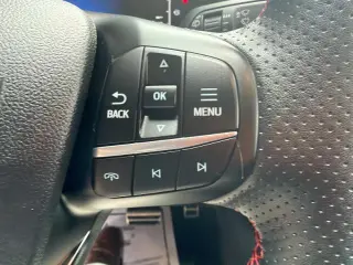 Ford Escape 2024 con tracción en las cuatro ruedas ST-Line 4dr SUV