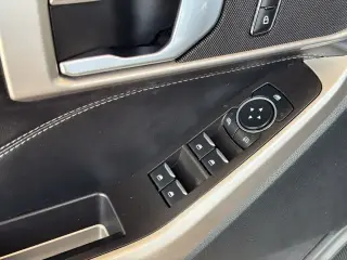 Ford Explorer 2023 XLT SUV de 4 puertas