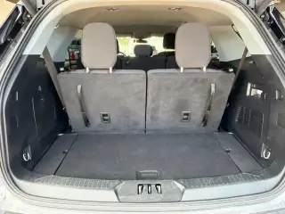 Ford Explorer 2023 XLT SUV de 4 puertas