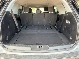 Ford Explorer 2023 XLT SUV de 4 puertas