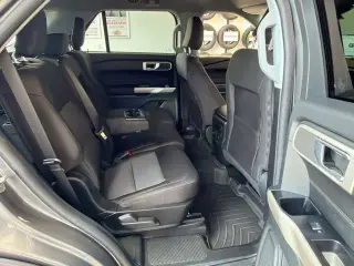 Ford Explorer 2023 XLT SUV de 4 puertas