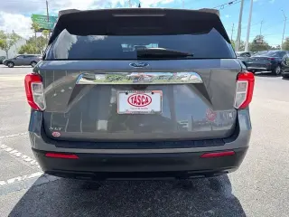 Ford Explorer 2023 XLT SUV de 4 puertas