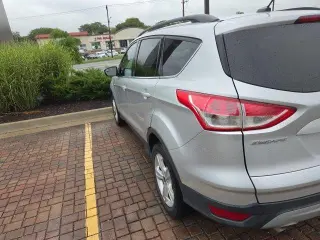 Ford Escape 2016 AWD SE SUV de 4 puertas