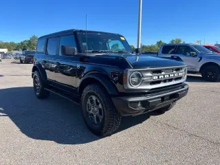 Ford Bronco 2023 4x4 Big Bend SUV de 4 puertas