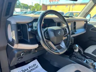 Ford Bronco 2023 4x4 Big Bend SUV de 4 puertas