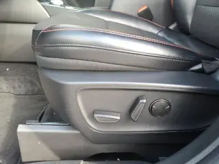Ford Escape 2024 SUV de 4 puertas ST-Line con tracción en las cuatro ruedas (AWD)
