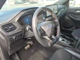 Ford Escape 2024 SUV de 4 puertas ST-Line con tracción en las cuatro ruedas (AWD)