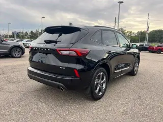 Ford Escape 2024 ST-Line AWD SUV 4 puertas