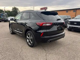 Ford Escape 2024 ST-Line AWD SUV 4 puertas