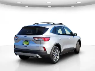 Ford Escape Hybrid 2020 AWD Titanium SUV de 4 puertas