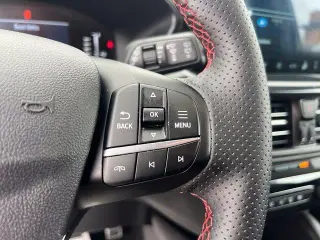 Ford Escape 2024 SUV de 4 puertas AWD ST-Line
