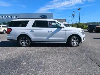 Ford Expedition MAX 2022 4x4 XLT SUV de 4 puertas