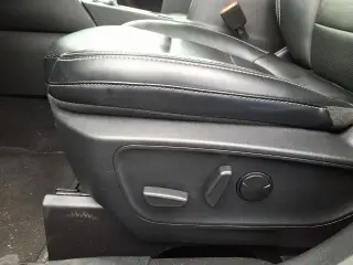 Ford Escape 2025 AWD Platinum SUV de 4 puertas