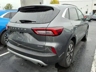 Ford Escape 2025 AWD Platinum SUV de 4 puertas