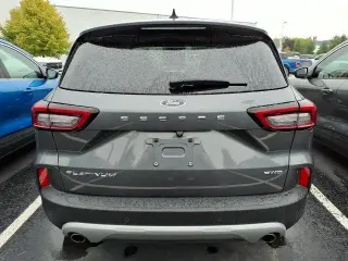 Ford Escape 2025 AWD Platinum SUV de 4 puertas