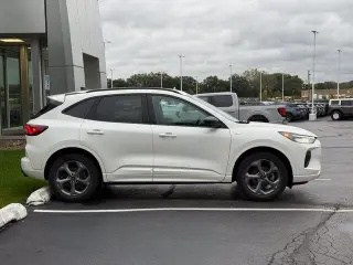 Ford Escape 2023 AWD ST-Line SUV de 4 puertas