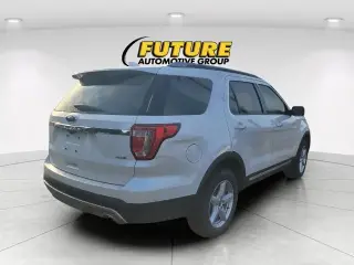 Ford Explorer 2017 AWD XLT SUV de 4 puertas