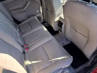 Ford Escape 2016 con tracción en las cuatro ruedas y acabado Titanium, 4 puertas SUV