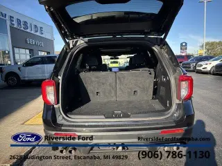 Ford Explorer 2022 AWD ST SUV de 4 puertas