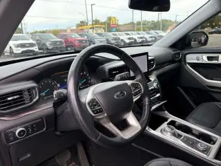 Ford Explorer Híbrido 2023 AWD Limited SUV de 4 puertas