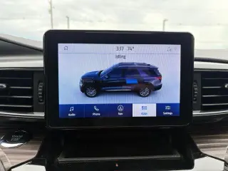 Ford Explorer Híbrido 2023 AWD Limited SUV de 4 puertas