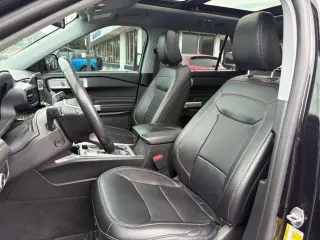 Ford Explorer Híbrido 2023 AWD Limited SUV de 4 puertas