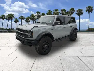 Ford Bronco 2023 4x4 Wildtrak Advanced SUV de 4 puertas