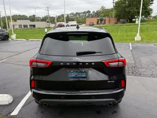 Ford Escape 2024 AWD ST-Line SUV de 4 puertas