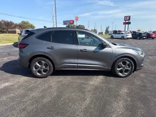 Ford Escape Hybrid 2024 ST-Line SUV 4 puertas
