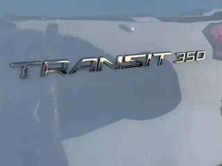 Furgoneta de pasajeros Ford Transit 2024 350 XL 3 puertas LWB de techo bajo