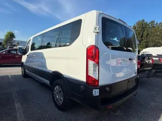 Furgoneta de pasajeros Ford Transit 2024 350 XL 3 puertas LWB de techo bajo