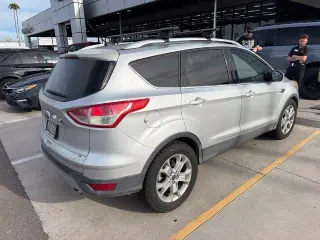 Ford Escape 2015 Titanium SUV de 4 puertas
