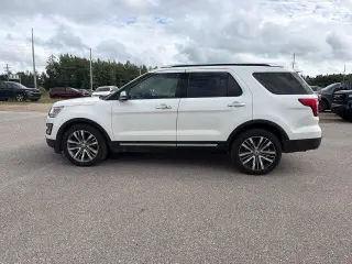 Ford Explorer 2017 AWD Platinum SUV de 4 puertas