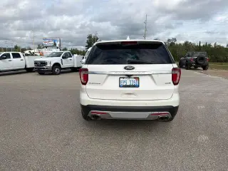 Ford Explorer 2017 AWD Platinum SUV de 4 puertas